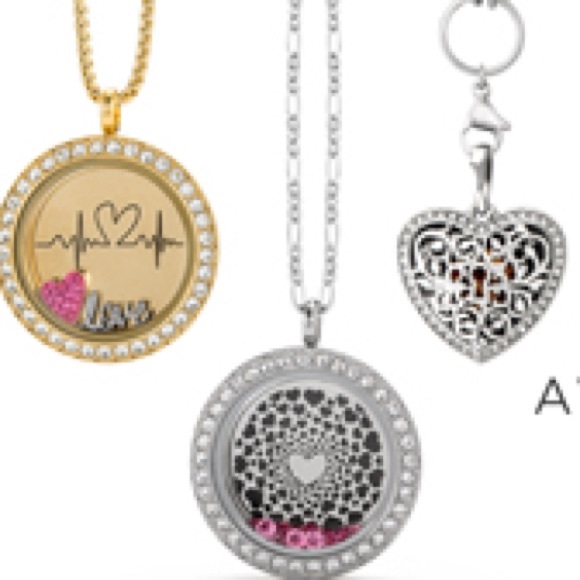 Silver Bar Customizable Locket - Picture 6 of 8